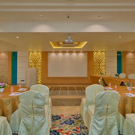 Skk Blu Hotel & Spa Udaipur Eksteriør billede