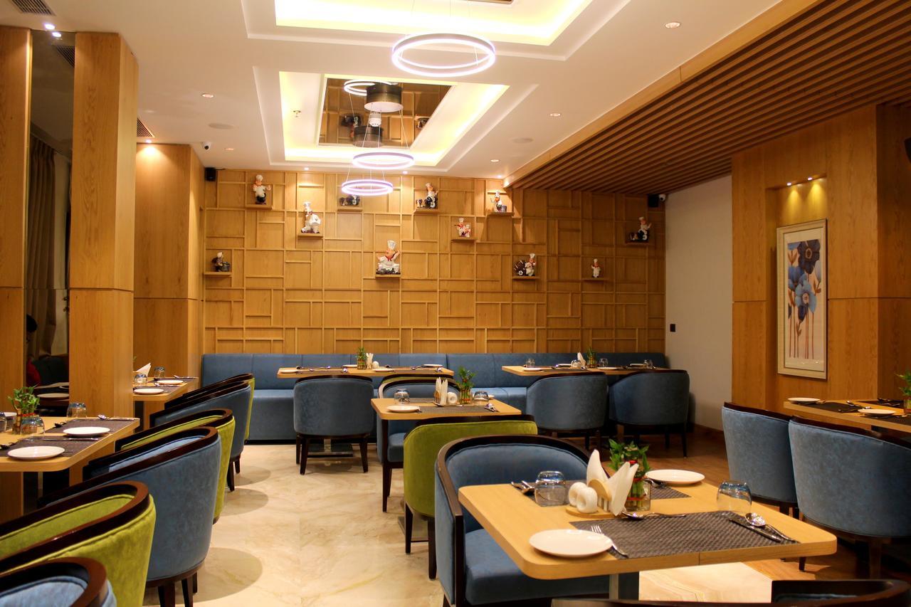 Skk Blu Hotel & Spa Udaipur Eksteriør billede