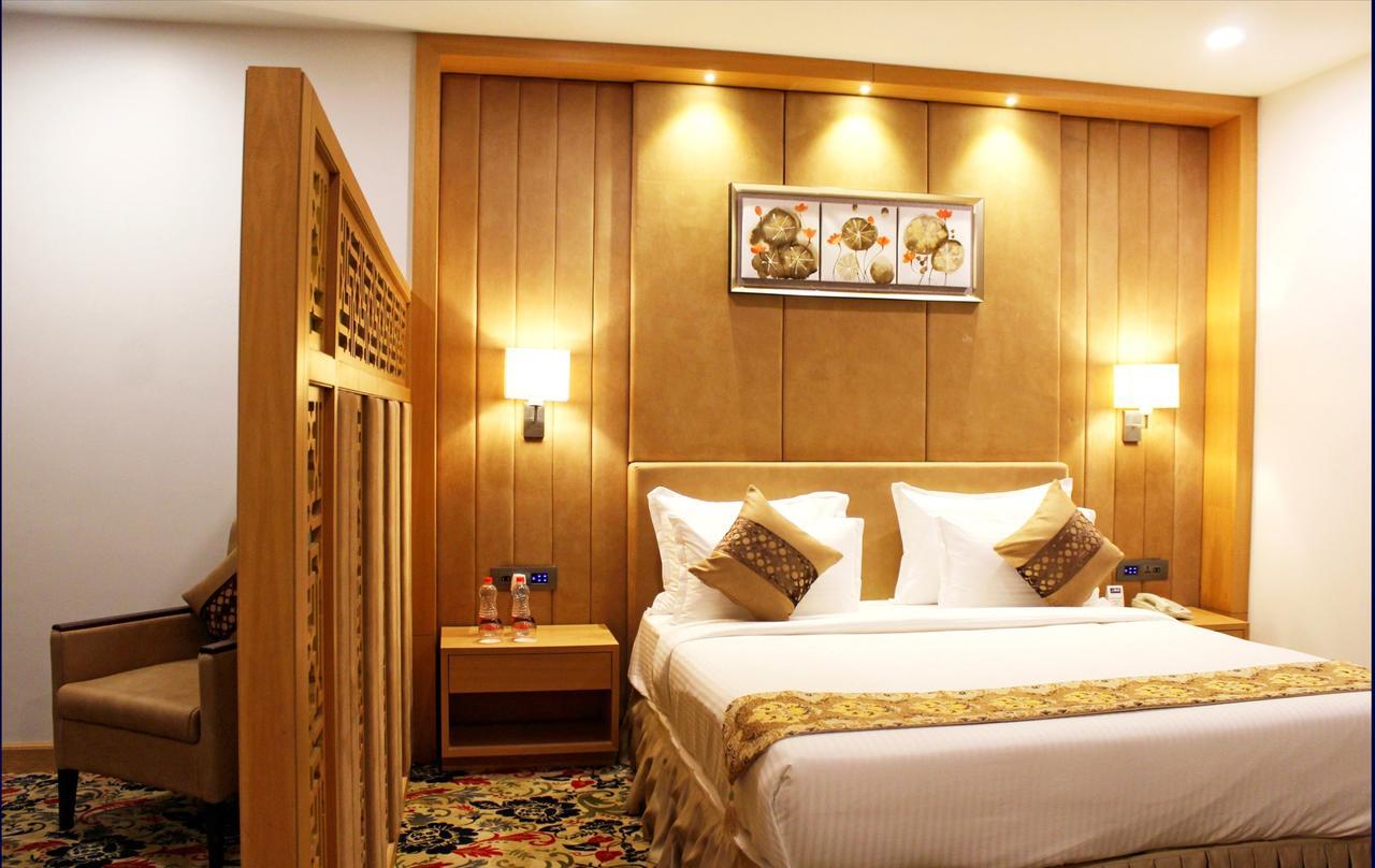 Skk Blu Hotel & Spa Udaipur Eksteriør billede