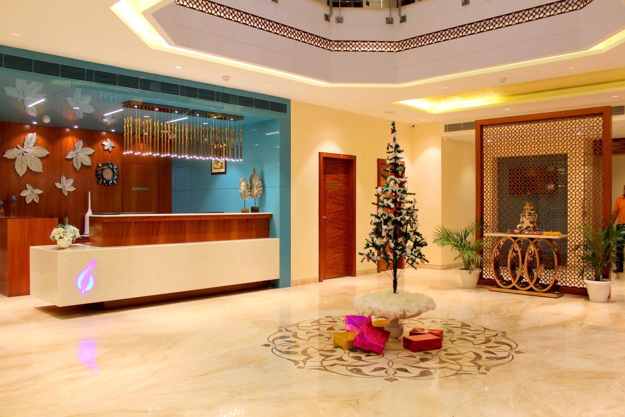 Skk Blu Hotel & Spa Udaipur Eksteriør billede