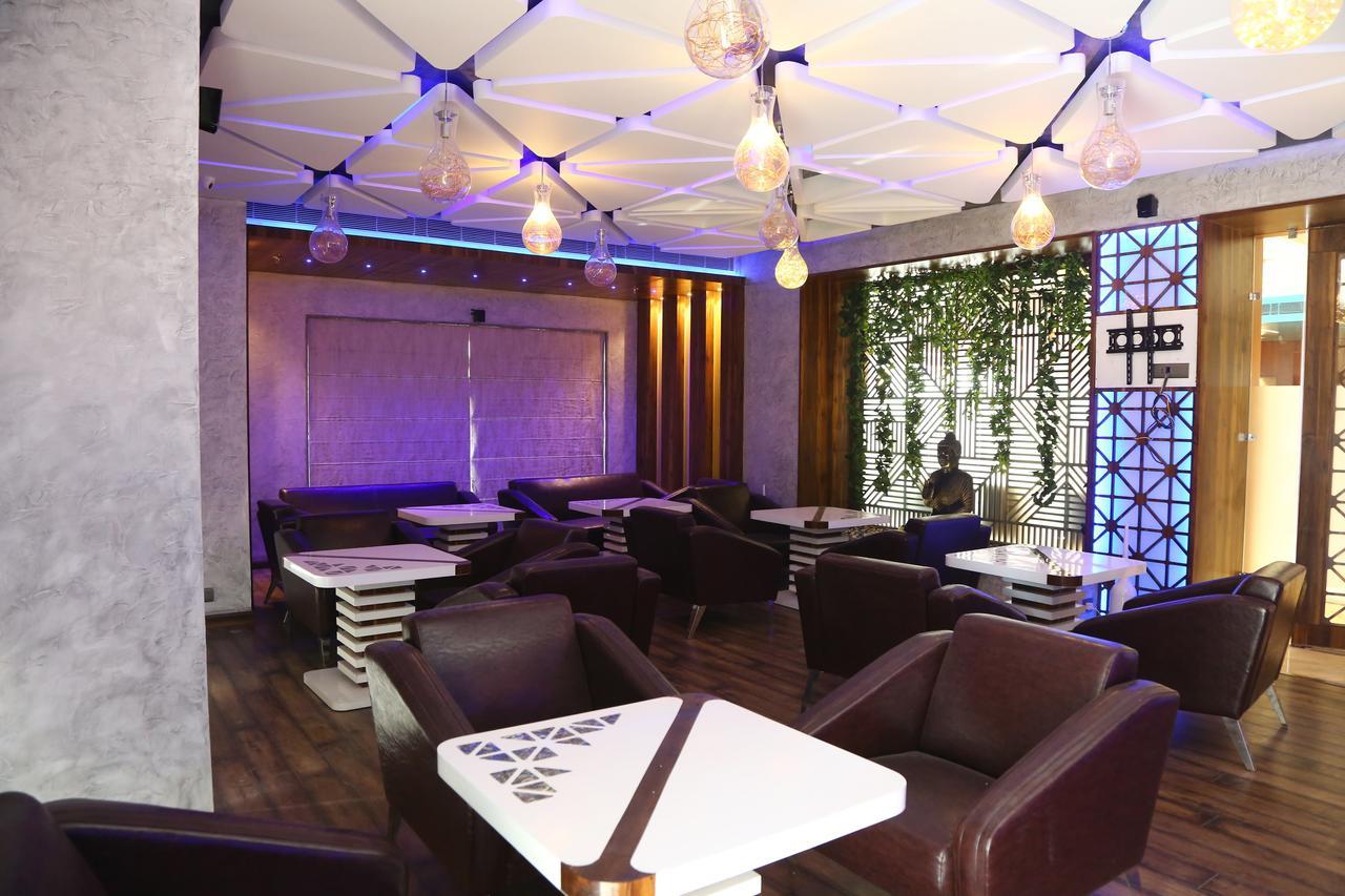 Skk Blu Hotel & Spa Udaipur Eksteriør billede