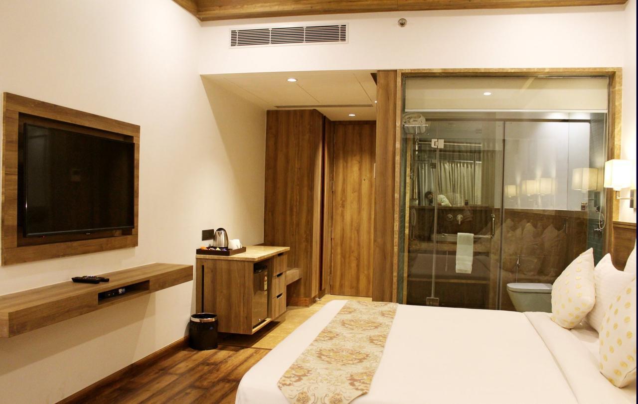 Skk Blu Hotel & Spa Udaipur Eksteriør billede