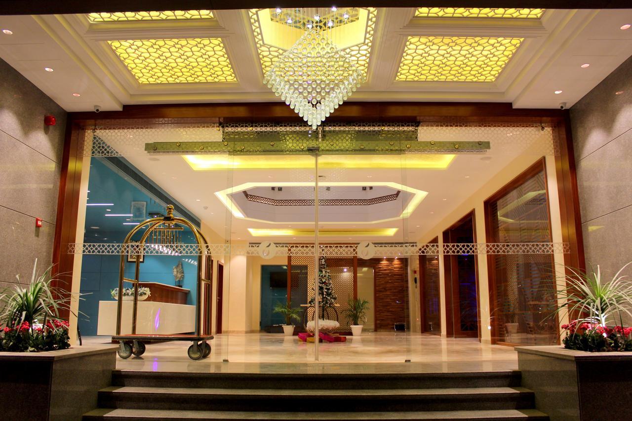 Skk Blu Hotel & Spa Udaipur Eksteriør billede