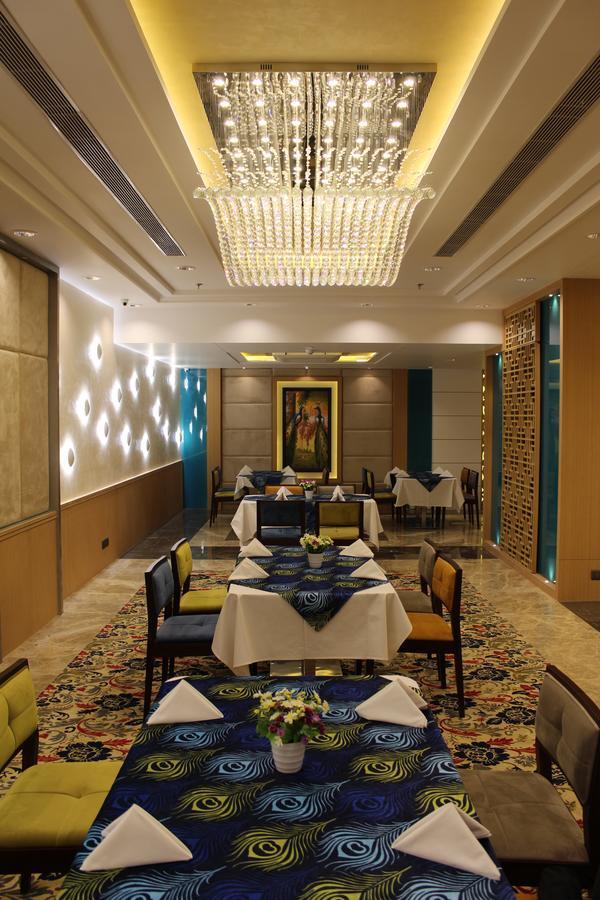Skk Blu Hotel & Spa Udaipur Eksteriør billede
