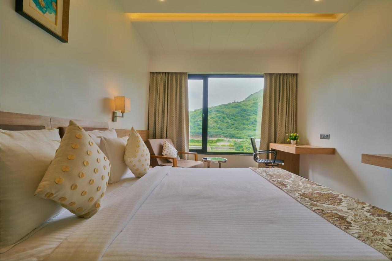 Skk Blu Hotel & Spa Udaipur Eksteriør billede