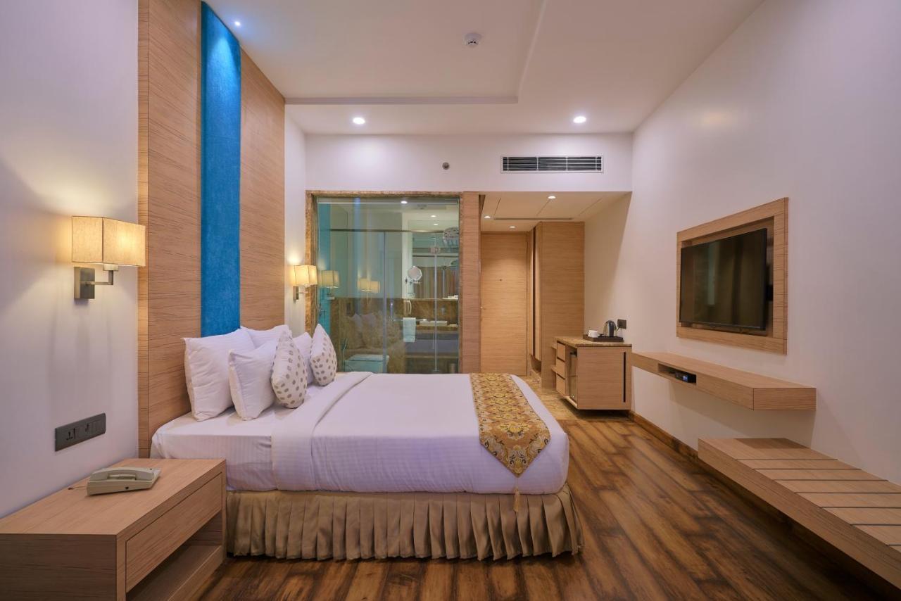 Skk Blu Hotel & Spa Udaipur Eksteriør billede