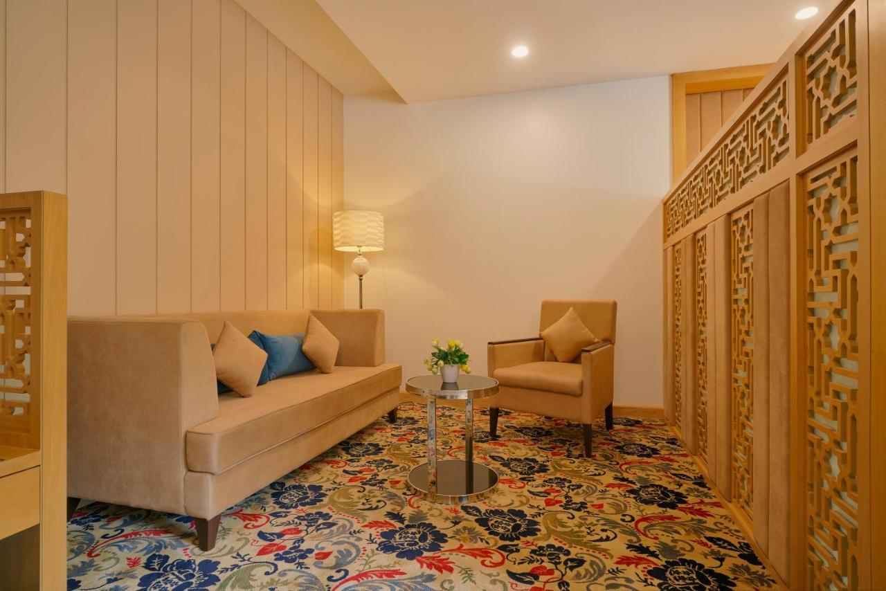 Skk Blu Hotel & Spa Udaipur Eksteriør billede