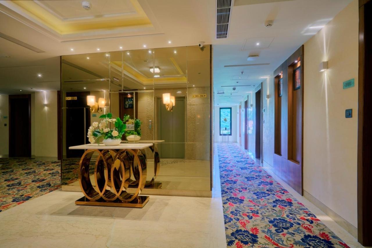 Skk Blu Hotel & Spa Udaipur Eksteriør billede