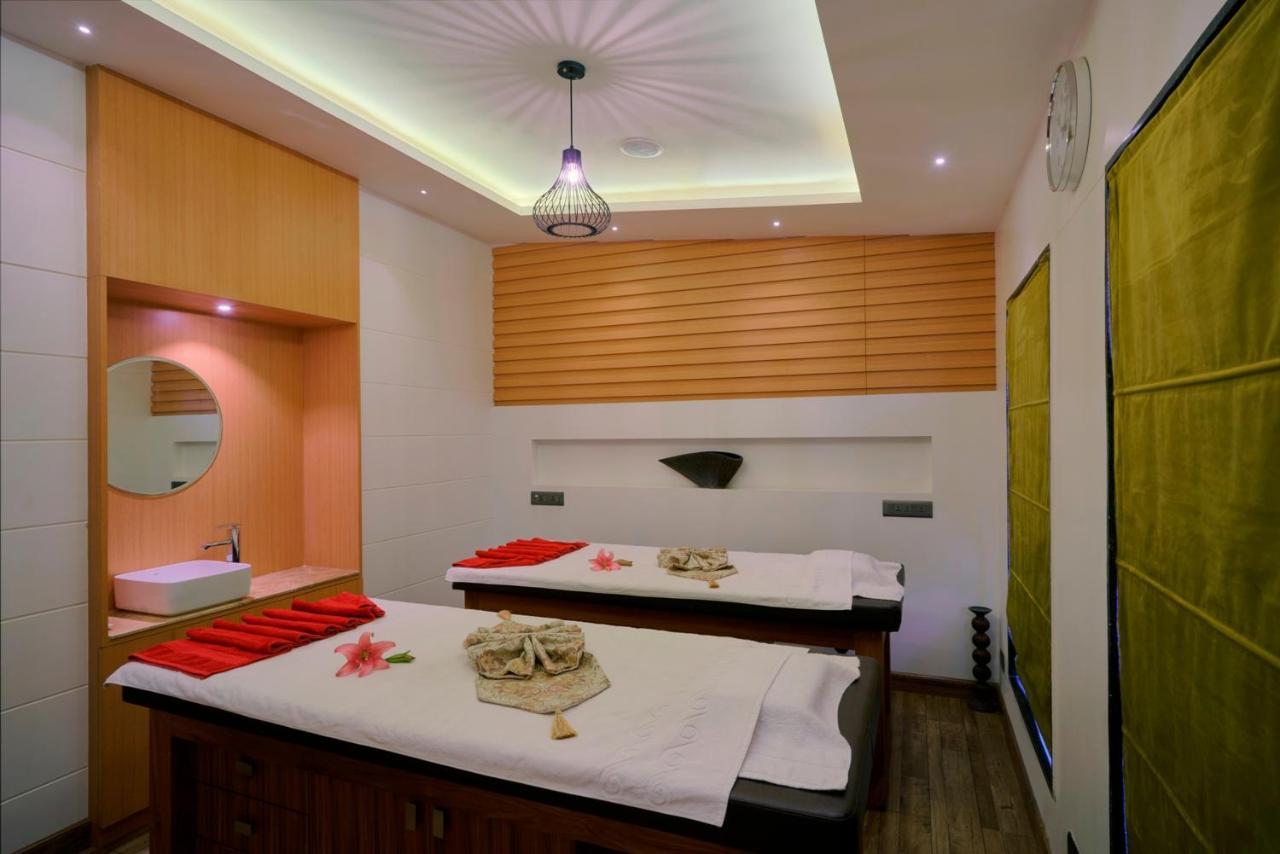 Skk Blu Hotel & Spa Udaipur Eksteriør billede